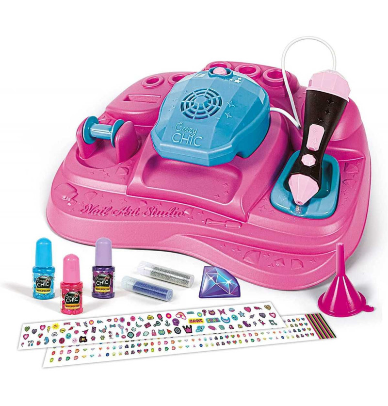 Crazy Chic nail art studio